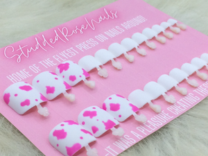 Straw-MOO-berry